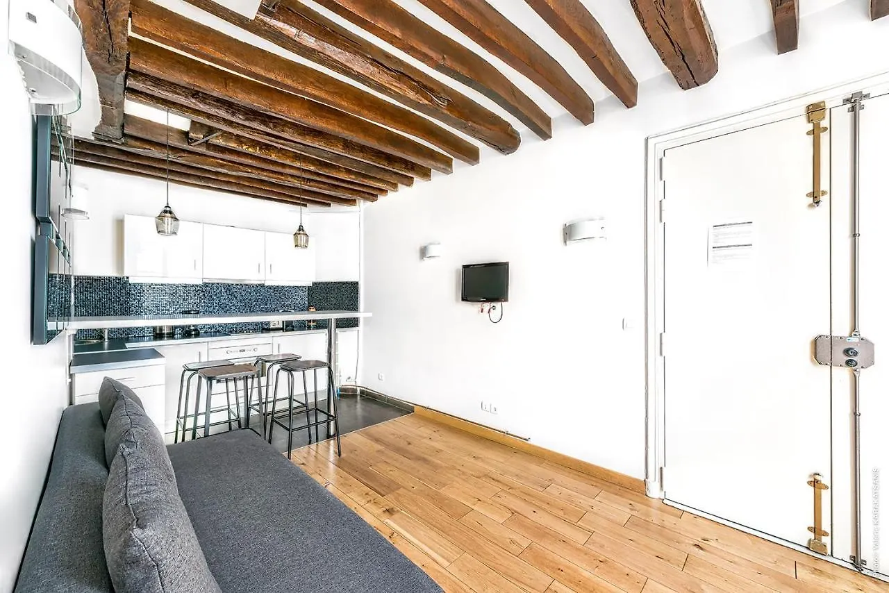 Apartment Pompidou By B'Your Home Paris